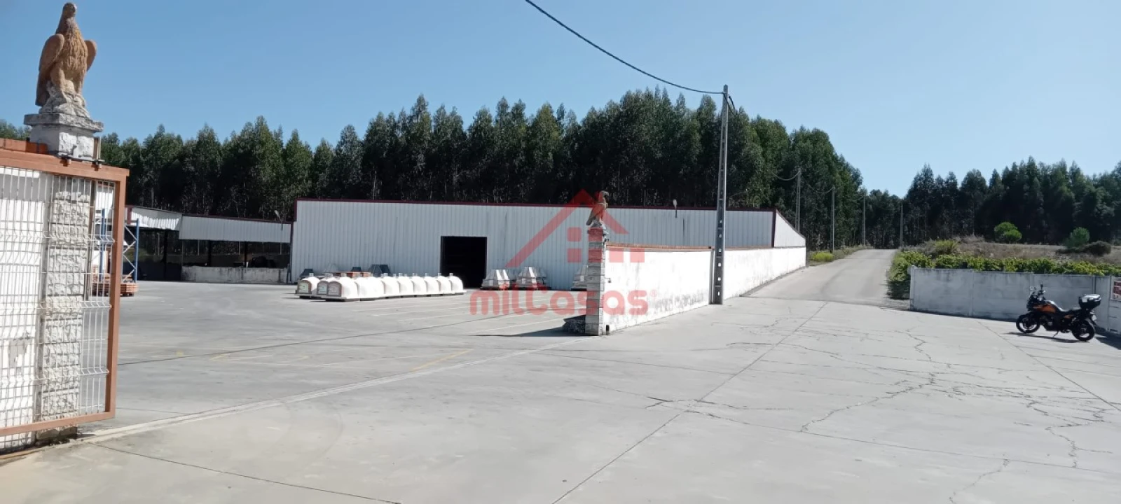 Armazém para Venda em Maxial e Monte Redondo Foto 10