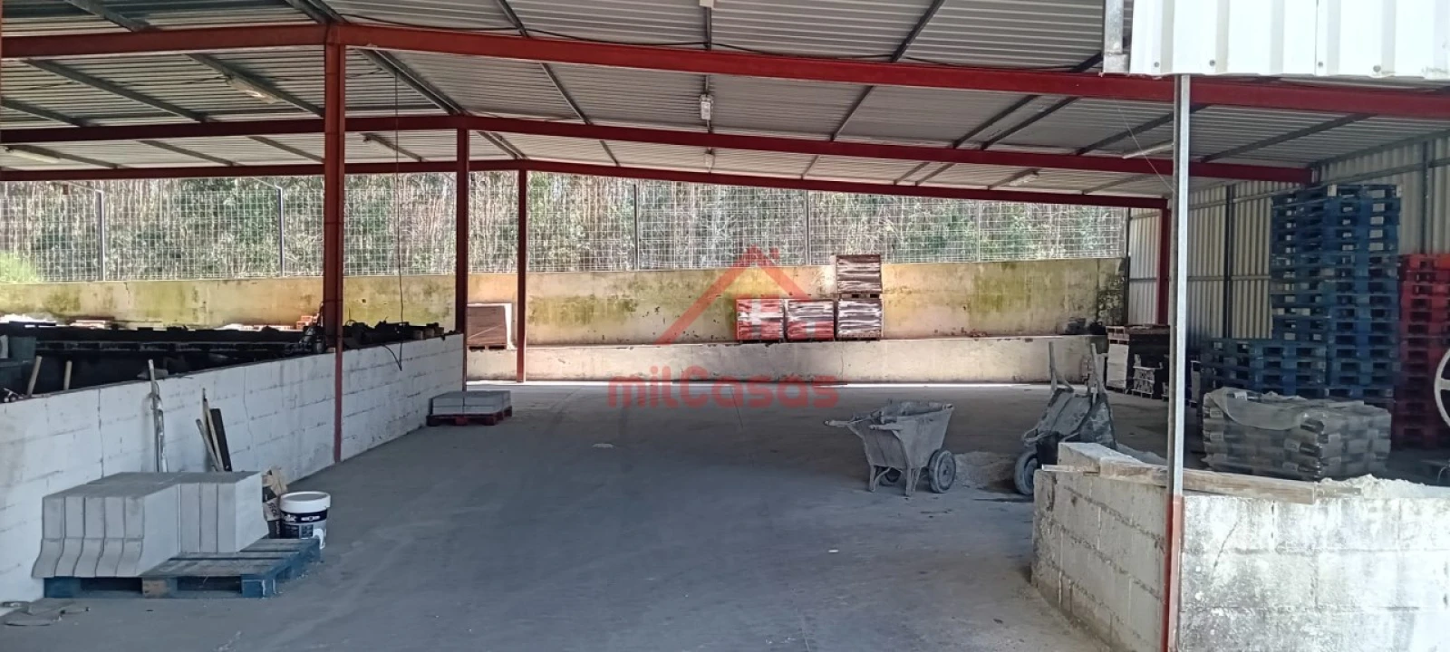 Armazém para Venda em Maxial e Monte Redondo Foto 14