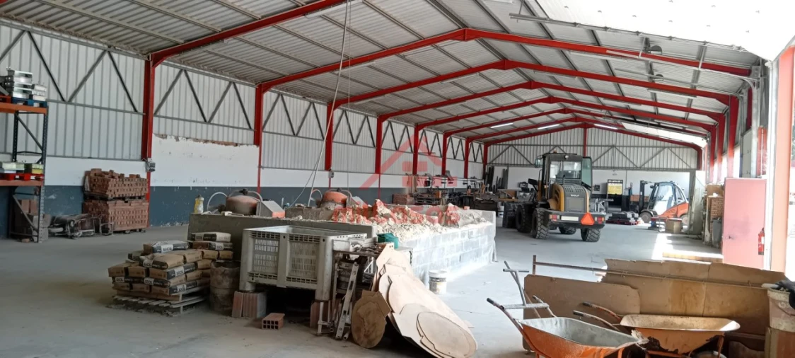 Armazém para Venda em Maxial e Monte Redondo Foto 16