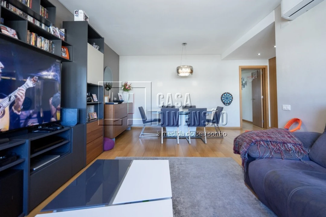 Apartamento T2 para Venda em Venteira Foto 9