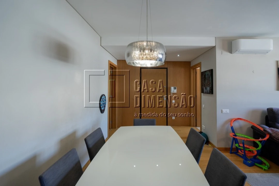 Apartamento T2 para Venda em Venteira Foto 19