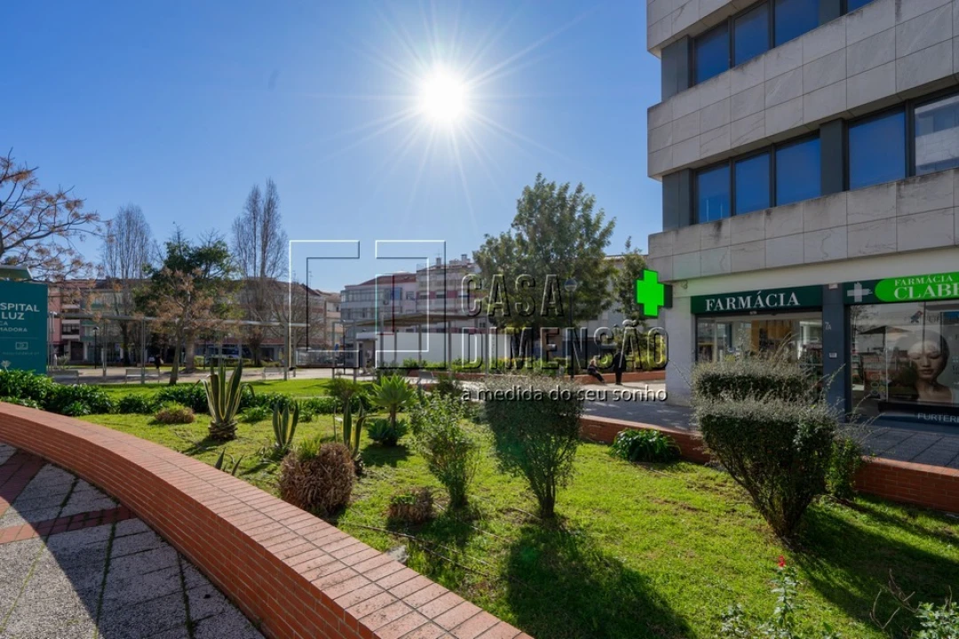 Apartamento T2 para Venda em Venteira Foto 59
