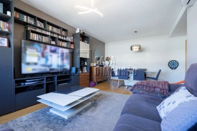 Apartamento T2 para Venda em Venteira