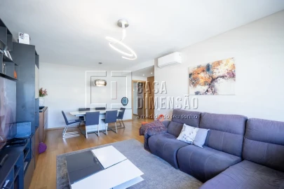 Apartamento T2 para Venda em Venteira