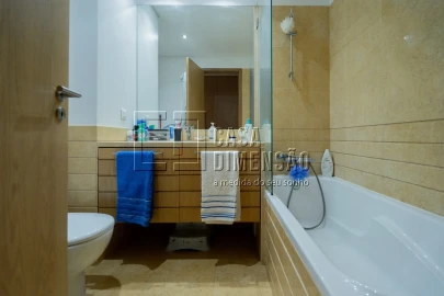 Apartamento T2 para Venda em Venteira