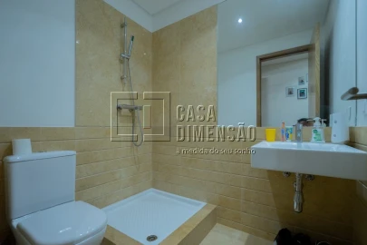 Apartamento T2 para Venda em Venteira