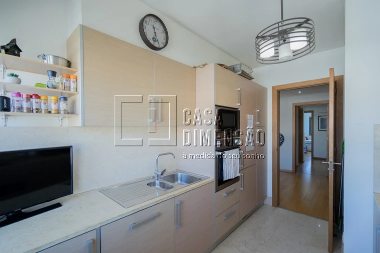 Apartamento T2 para Venda em Venteira Foto 27
