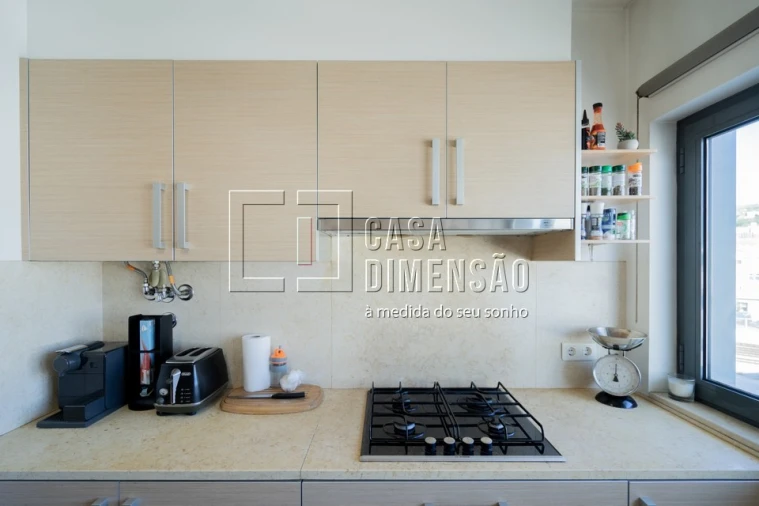 Apartamento T2 para Venda em Venteira Foto 30