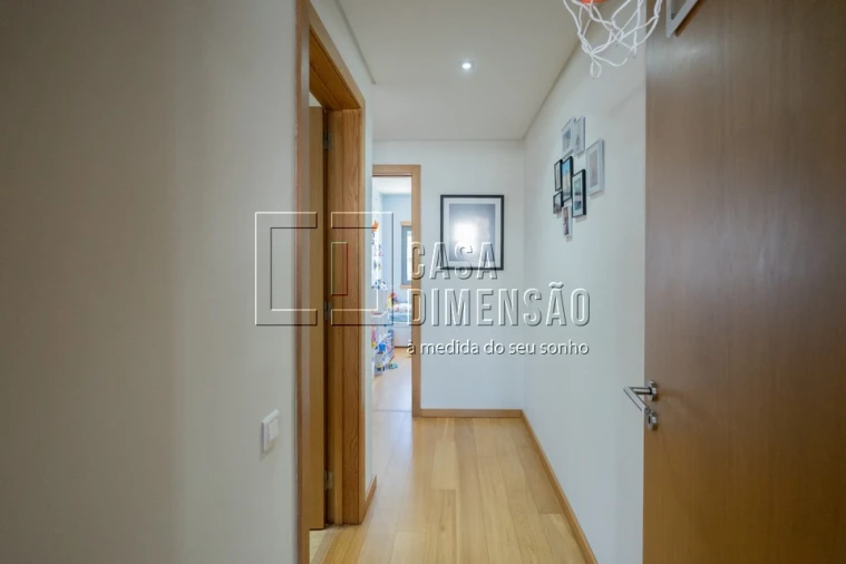 Apartamento T2 para Venda em Venteira Foto 31