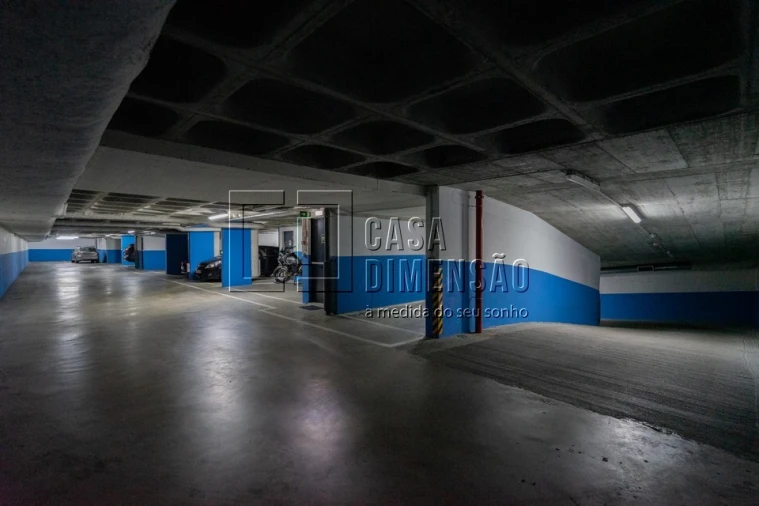 Apartamento T2 para Venda em Venteira Foto 54