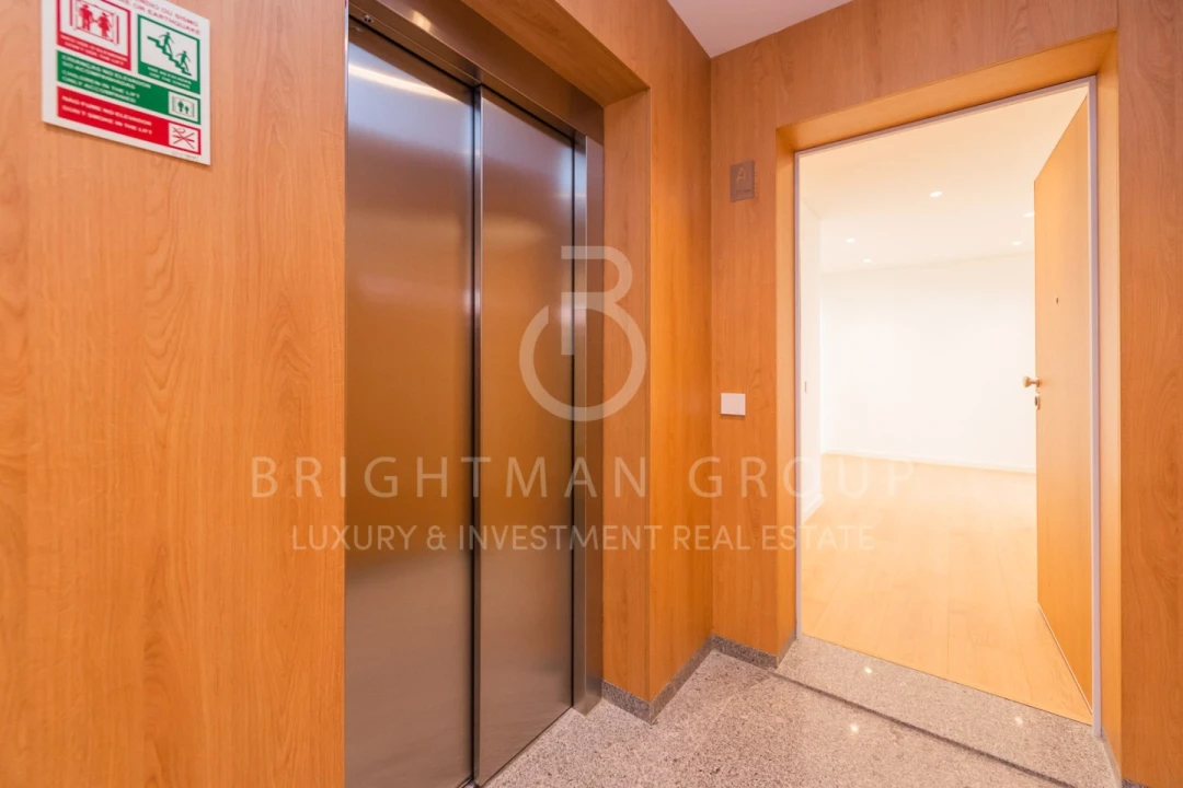Apartamento T3 para Venda em Carcavelos e Parede Foto 52