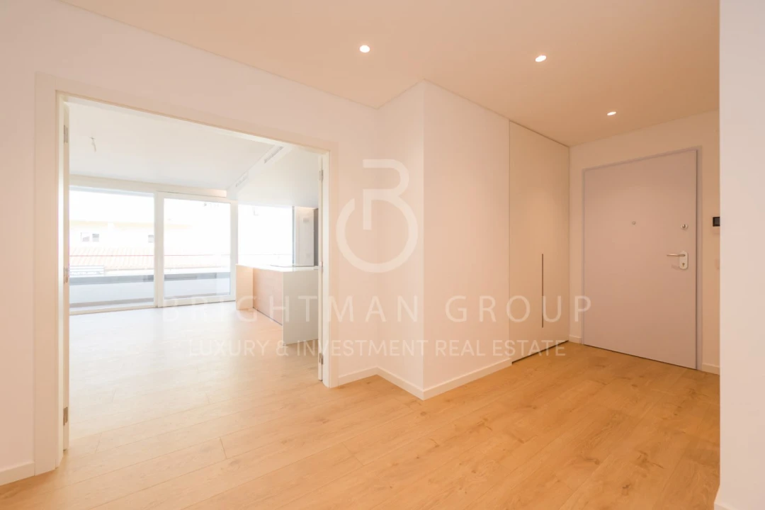 Apartamento T3 para Venda em Carcavelos e Parede Foto 8
