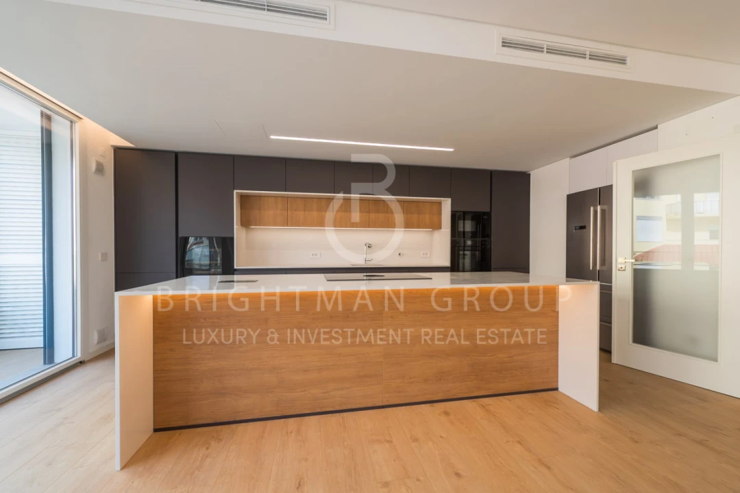Apartamento T3 para Venda em Carcavelos e Parede Foto 34