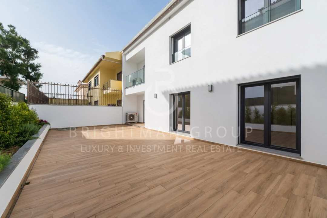 Apartamento T3 para Venda em Carcavelos e Parede Foto 11