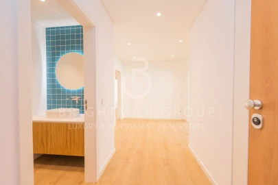 Apartamento T3 para Venda em Carcavelos e Parede