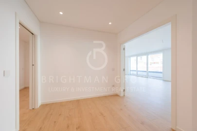 Apartamento T3 para Venda em Carcavelos e Parede