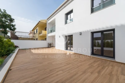 Apartamento T3 para Venda em Carcavelos e Parede