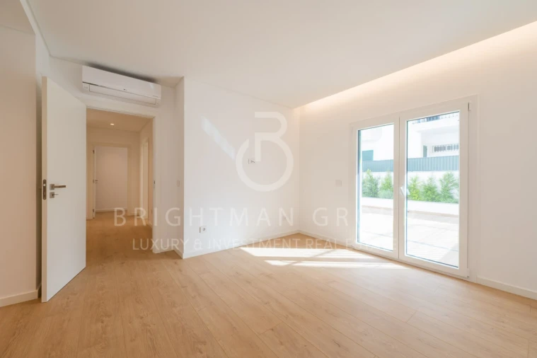 Apartamento T3 para Venda em Carcavelos e Parede Foto 26