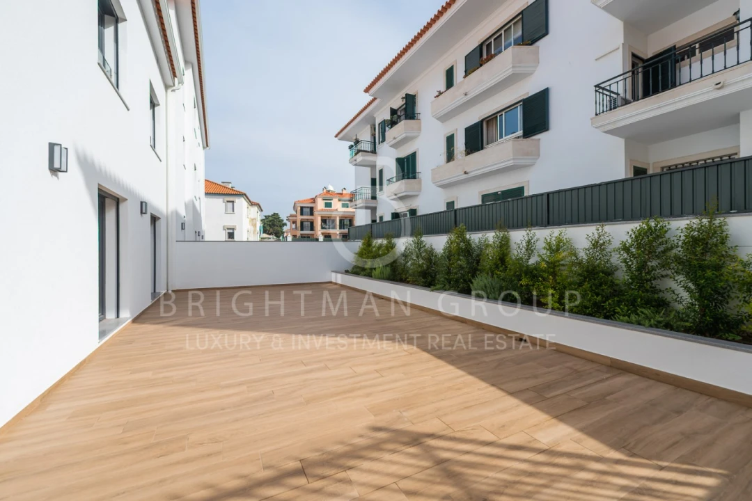 Apartamento T3 para Venda em Carcavelos e Parede Foto 1