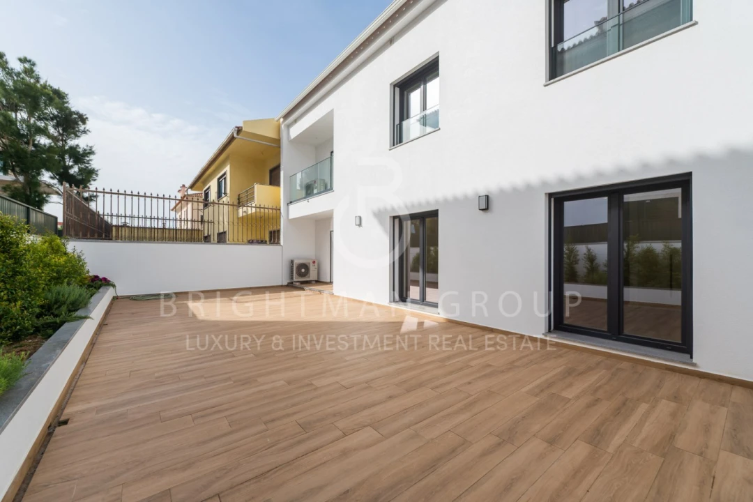 Apartamento T3 para Venda em Carcavelos e Parede Foto 11