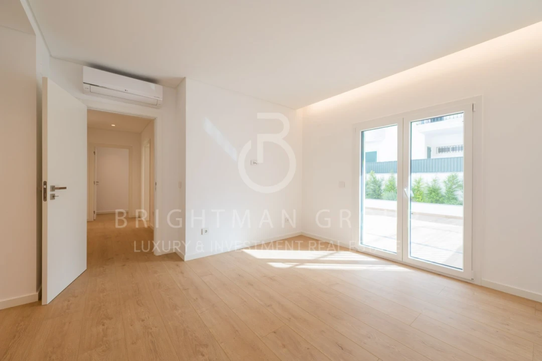 Apartamento T3 para Venda em Carcavelos e Parede Foto 26