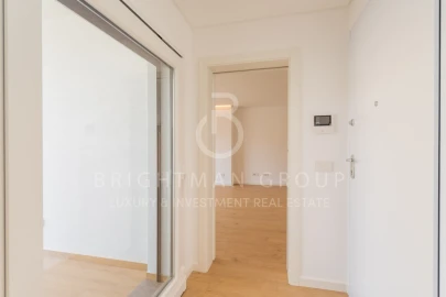 Apartamento T3 para Venda em Carcavelos e Parede