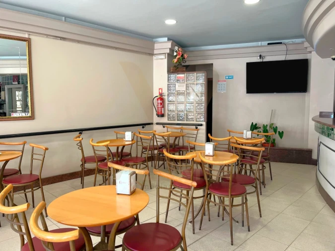 Negócio para Venda em Santa Maria Maior e Monserrate e Meadela Foto 4