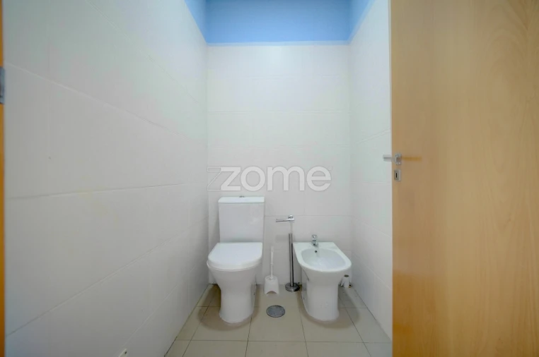 Negócio para Trespasse em Santa Iria de Azoia, São João da Talha e Bobadela Foto 13