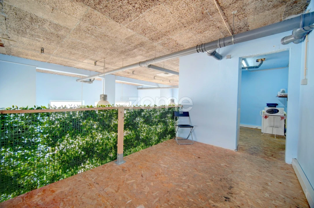 Negócio para Trespasse em Santa Iria de Azoia, São João da Talha e Bobadela Foto 19