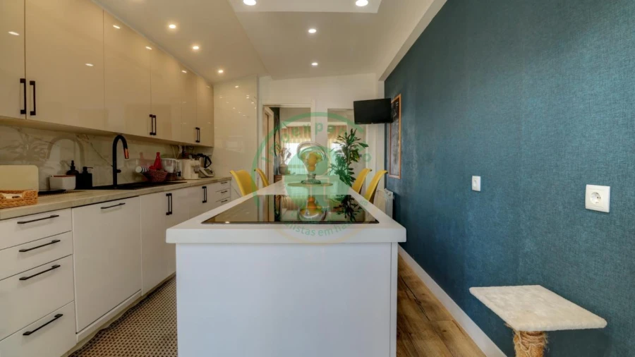 Apartamento T3 para Venda em Buarcos Foto 10