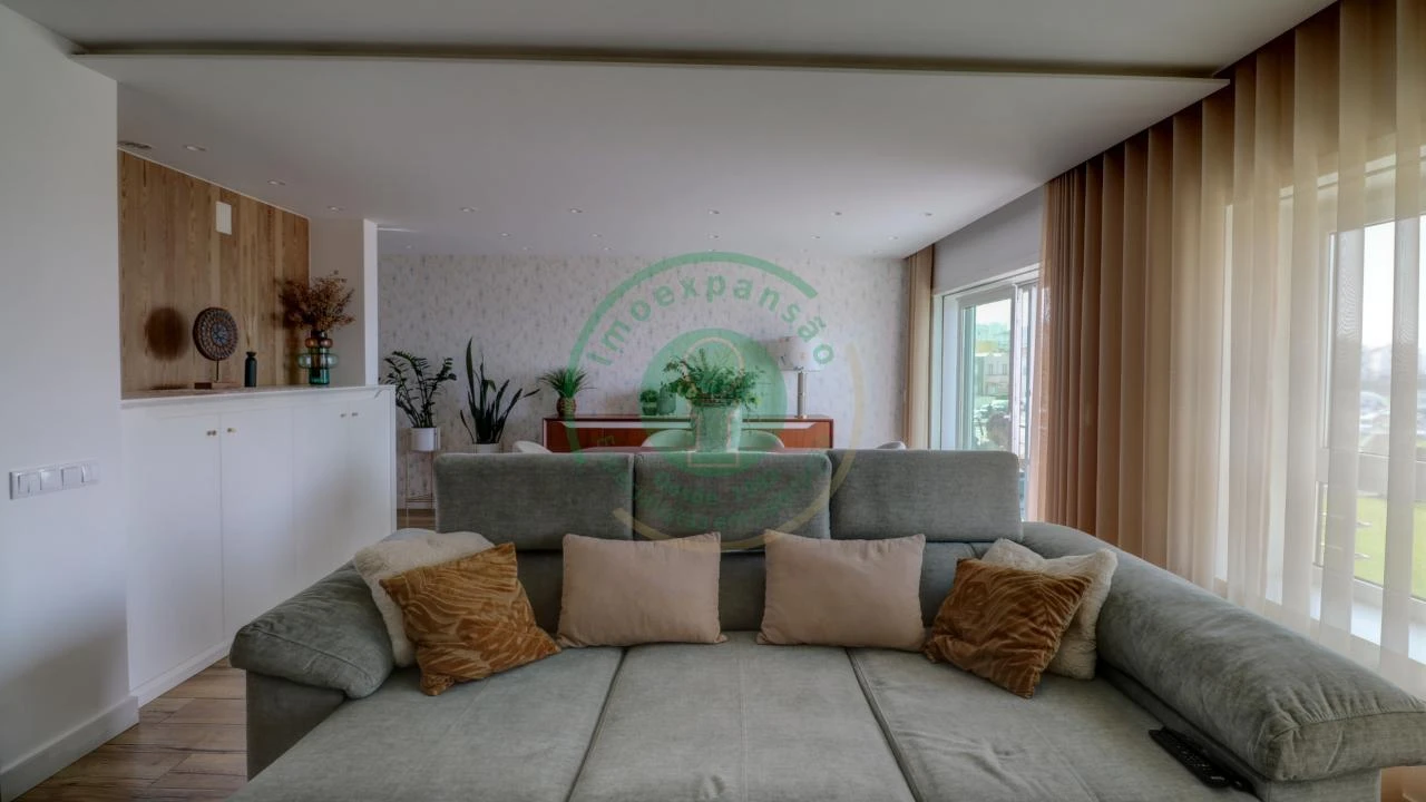 Apartamento T3 para Venda em Buarcos Foto 3