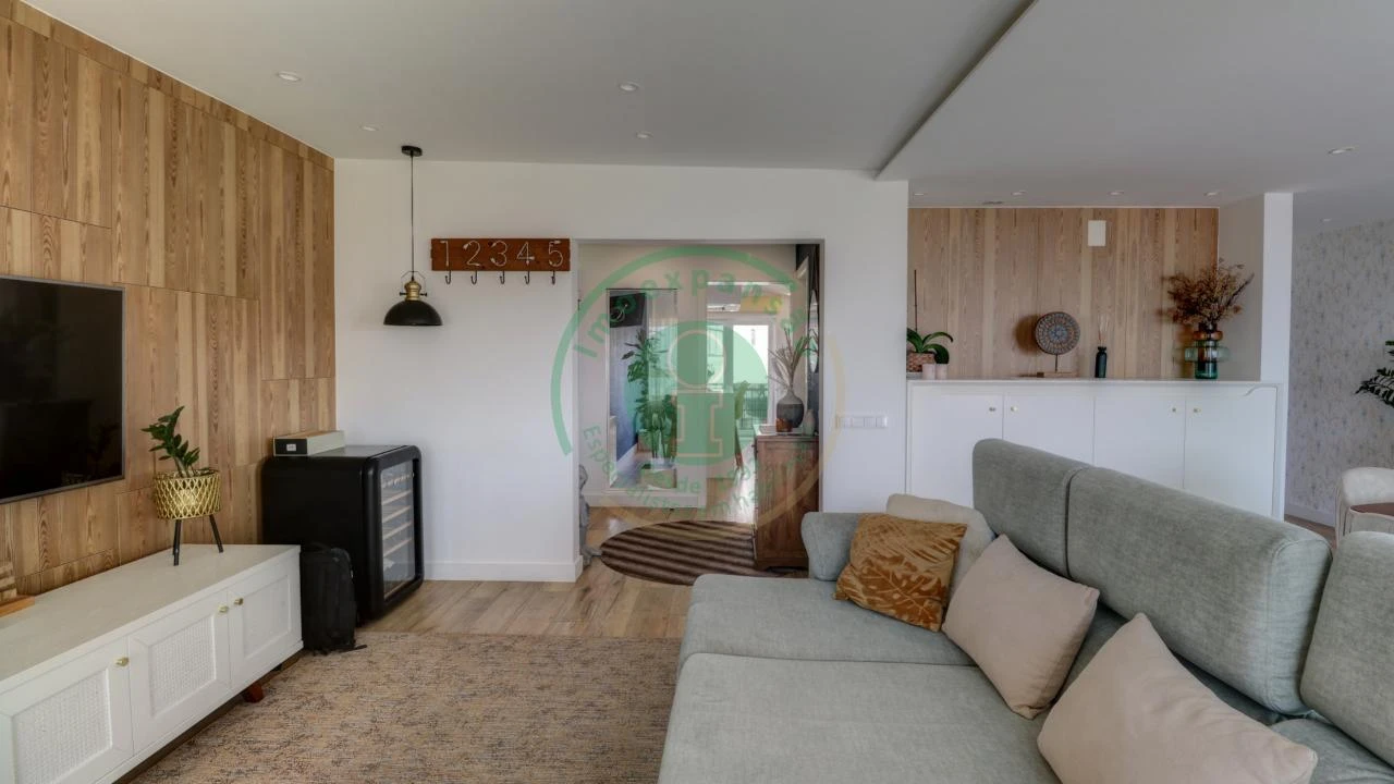 Apartamento T3 para Venda em Buarcos Foto 8