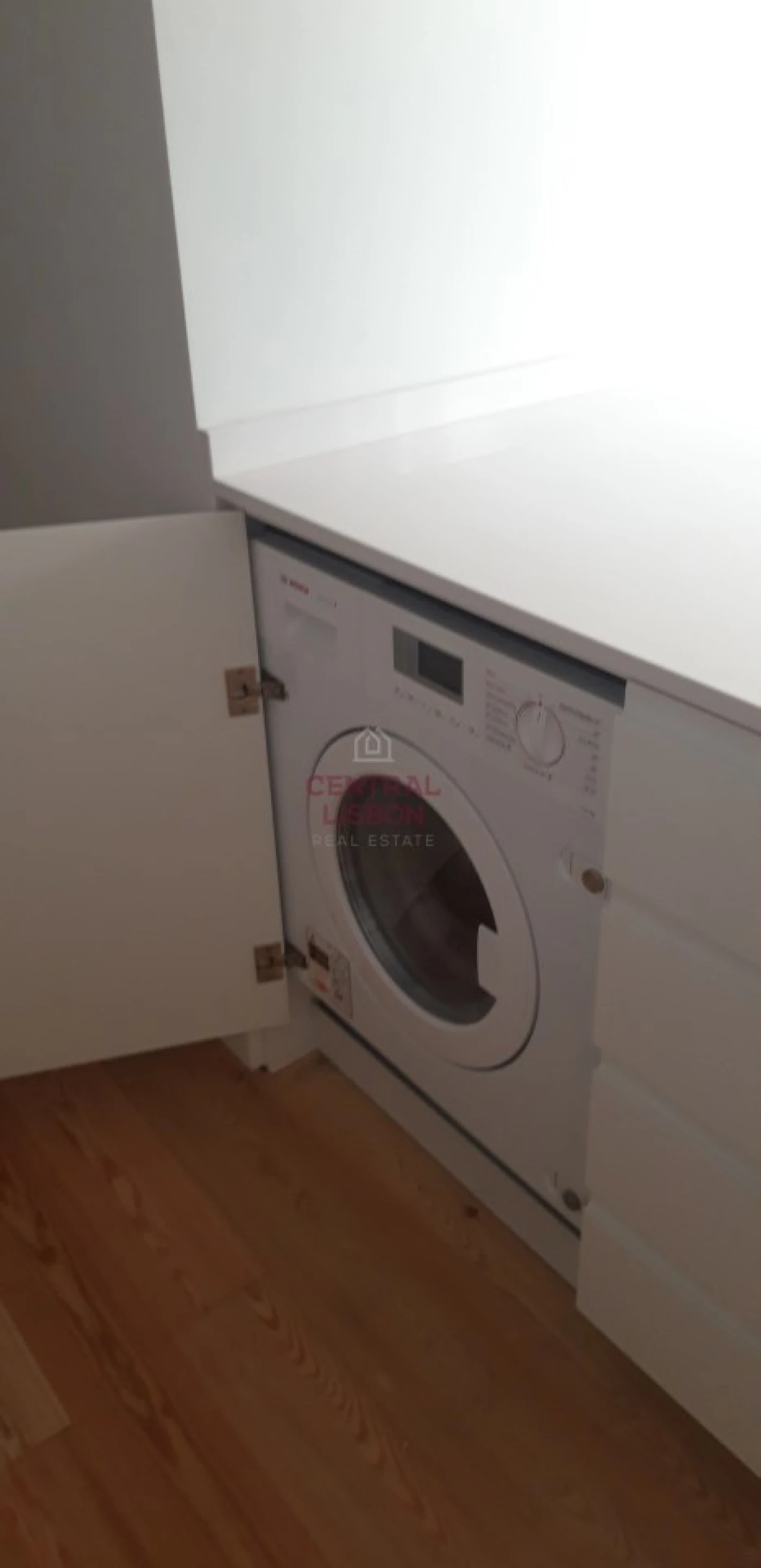 Apartamento T1 para Arrendamento em Santa Maria Maior Foto 15