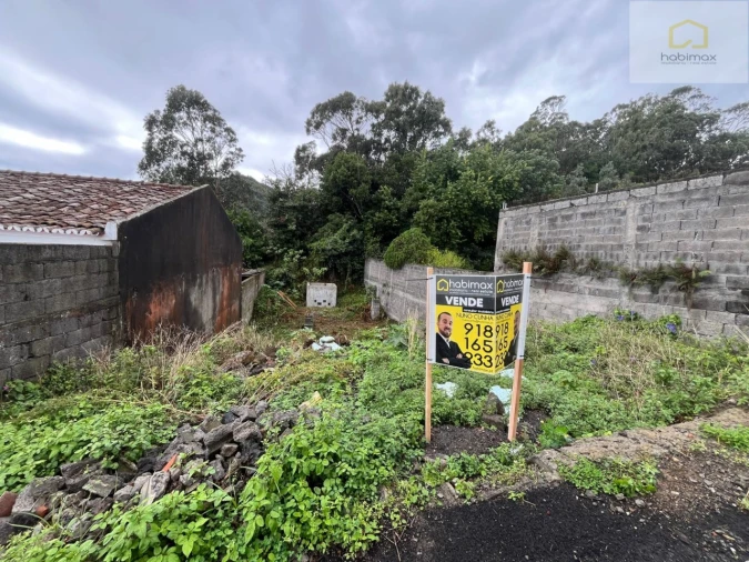Terreno para Venda em Fajã de Cima Foto 9