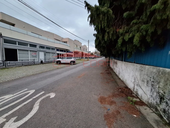 Loja para Venda em Santa Maria de Lamas Foto 18