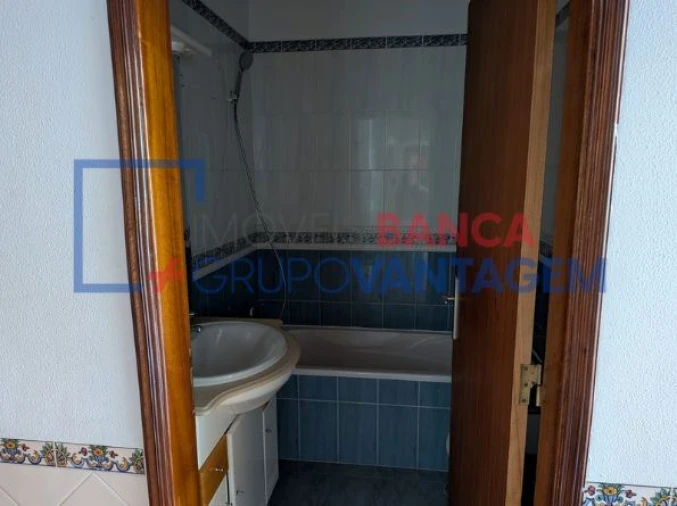 Apartamento T3 para Venda em Carregado e Cadafais Foto 21