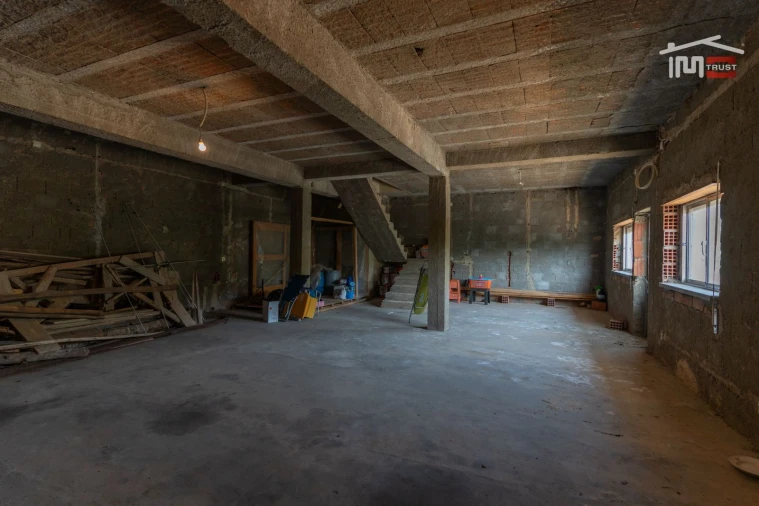 Moradia T3 para Venda em Alvados e Alcaria Foto 26