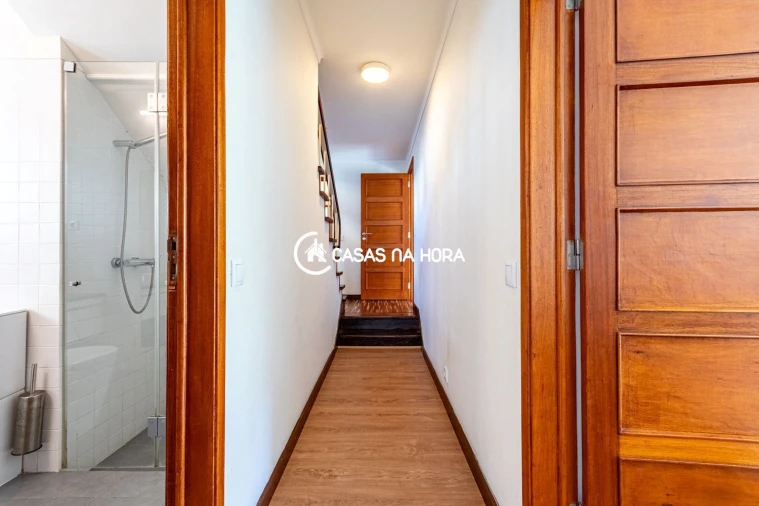 Moradia T5 para Venda em Cascais e Estoril Foto 20