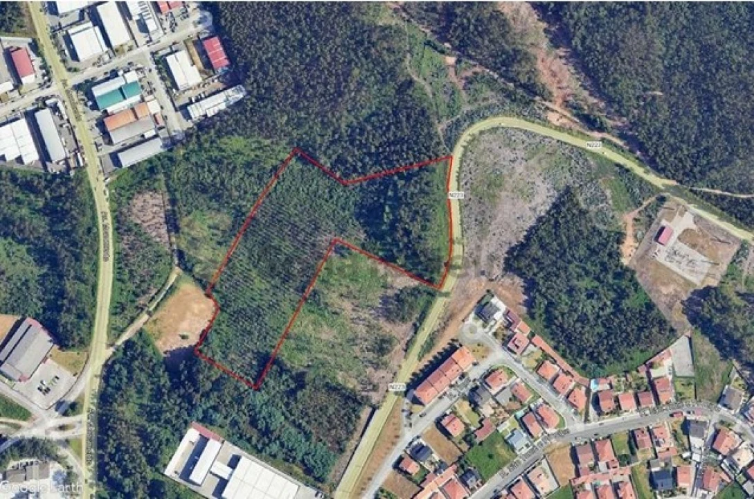 Terreno Comércio / Armazém para Venda em São Miguel do Souto e Mosteirô Foto 5