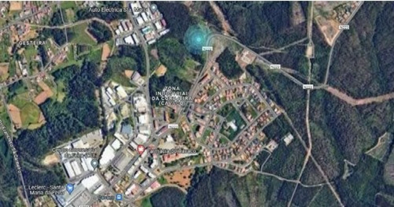 Terreno Comércio / Armazém para Venda em São Miguel do Souto e Mosteirô Foto 6