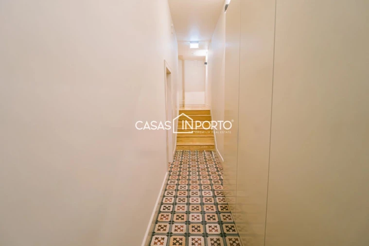 Apartamento T0 para Venda em Cedofeita, Santo Ildefonso, Sé, Miragaia, São Nicolau e Vitória Foto 24