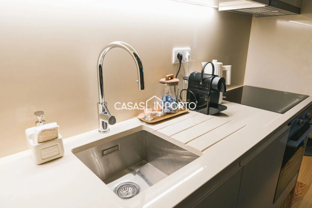 Apartamento T0 para Venda em Cedofeita, Santo Ildefonso, Sé, Miragaia, São Nicolau e Vitória Foto 15