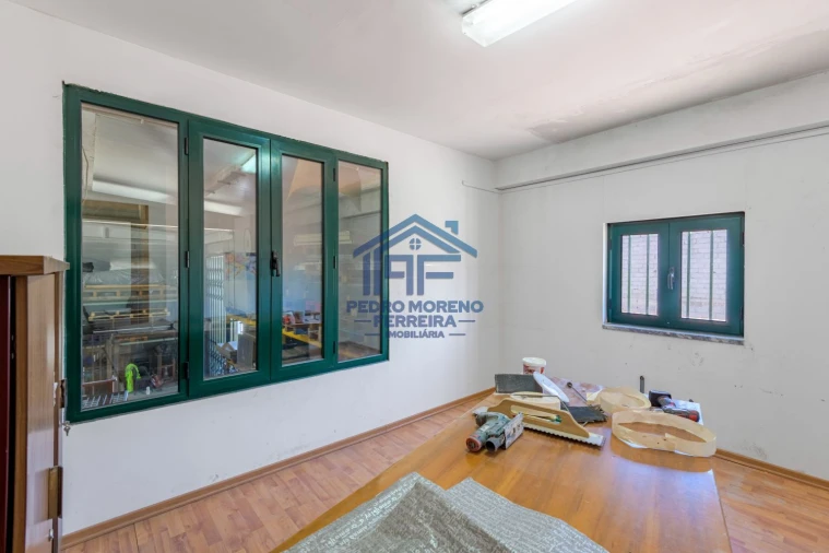 Loja para Venda em Covilhã e Canhoso Foto 52