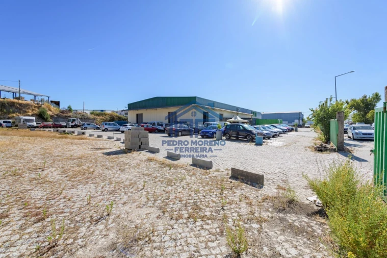 Loja para Venda em Covilhã e Canhoso Foto 27