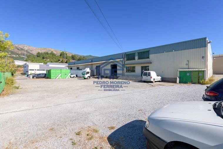 Loja para Venda em Covilhã e Canhoso Foto 26