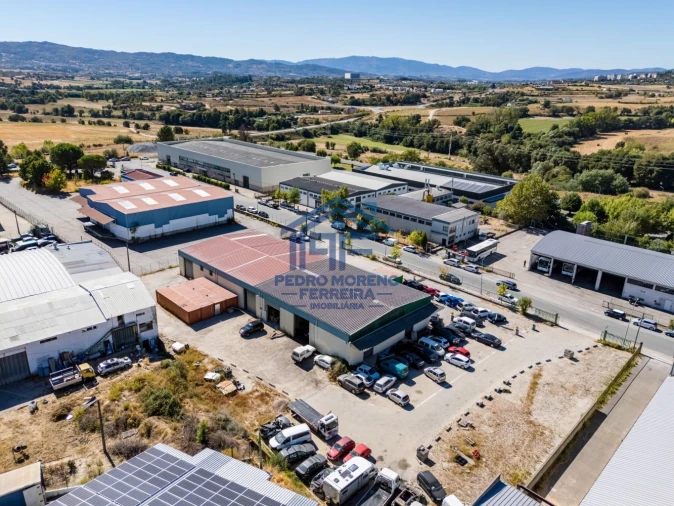 Loja para Venda em Covilhã e Canhoso Foto 9
