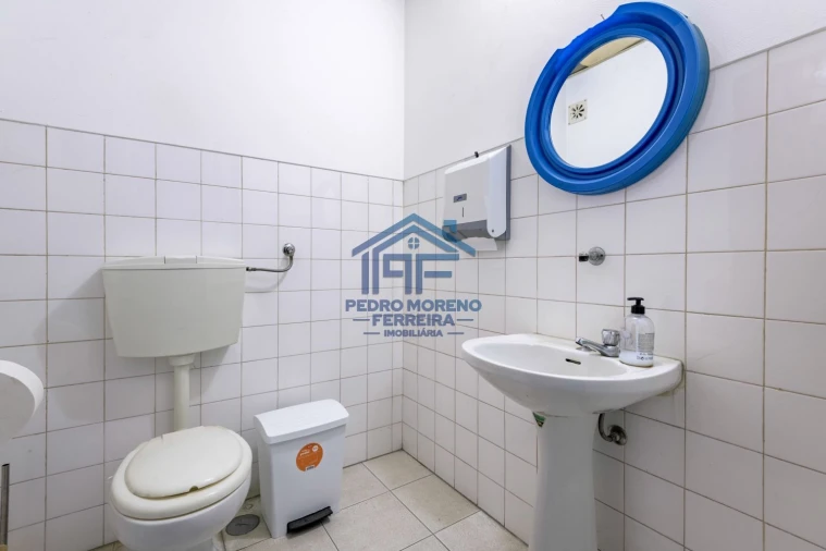 Loja para Venda em Covilhã e Canhoso Foto 48