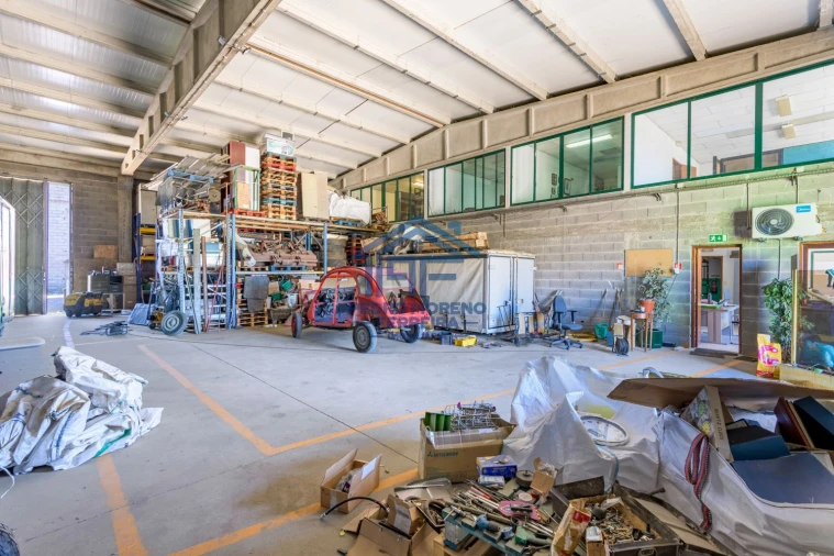 Loja para Venda em Covilhã e Canhoso Foto 30