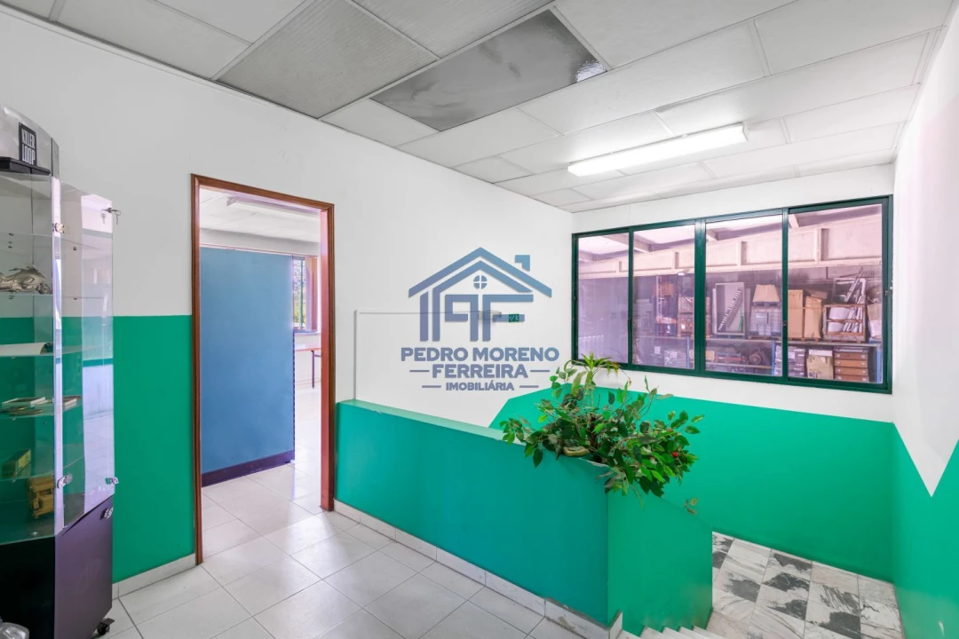 Loja para Venda em Covilhã e Canhoso Foto 45