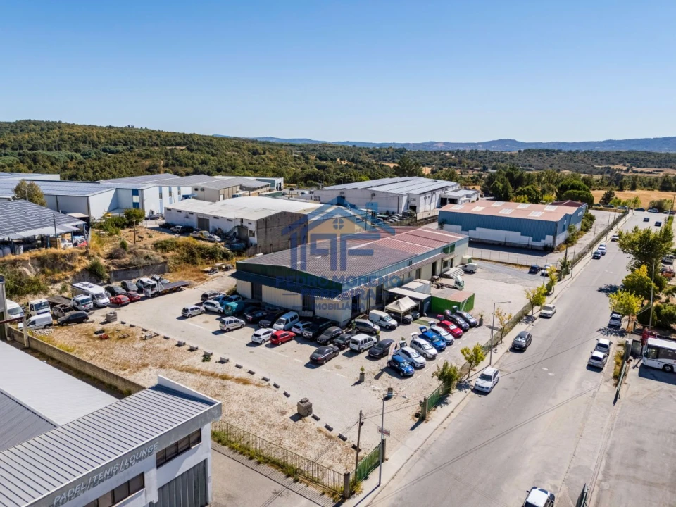 Loja para Venda em Covilhã e Canhoso Foto 10